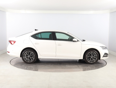 Skoda Octavia - 2024