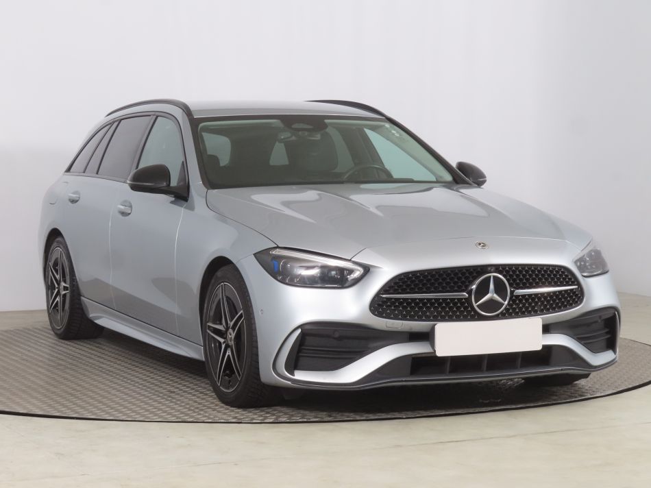 Mercedes-Benz C - 2022