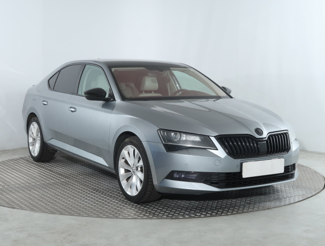 Škoda Superb 2017