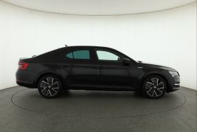Škoda Superb - 2023