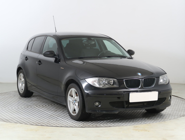 BMW 1 2005