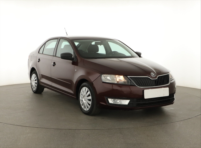 Škoda Rapid 2013