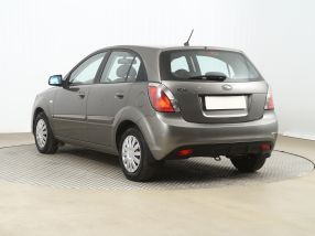 Kia Rio - 2010