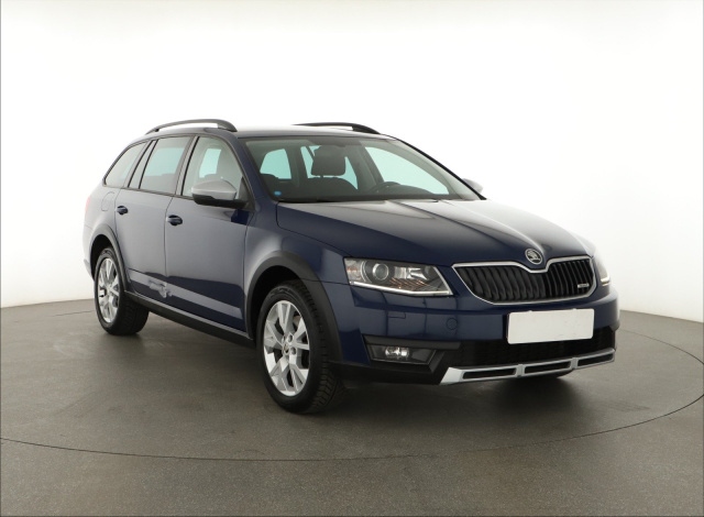 Škoda Octavia Scout 2016