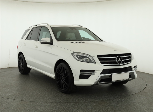 Mercedes-Benz ML 2014
