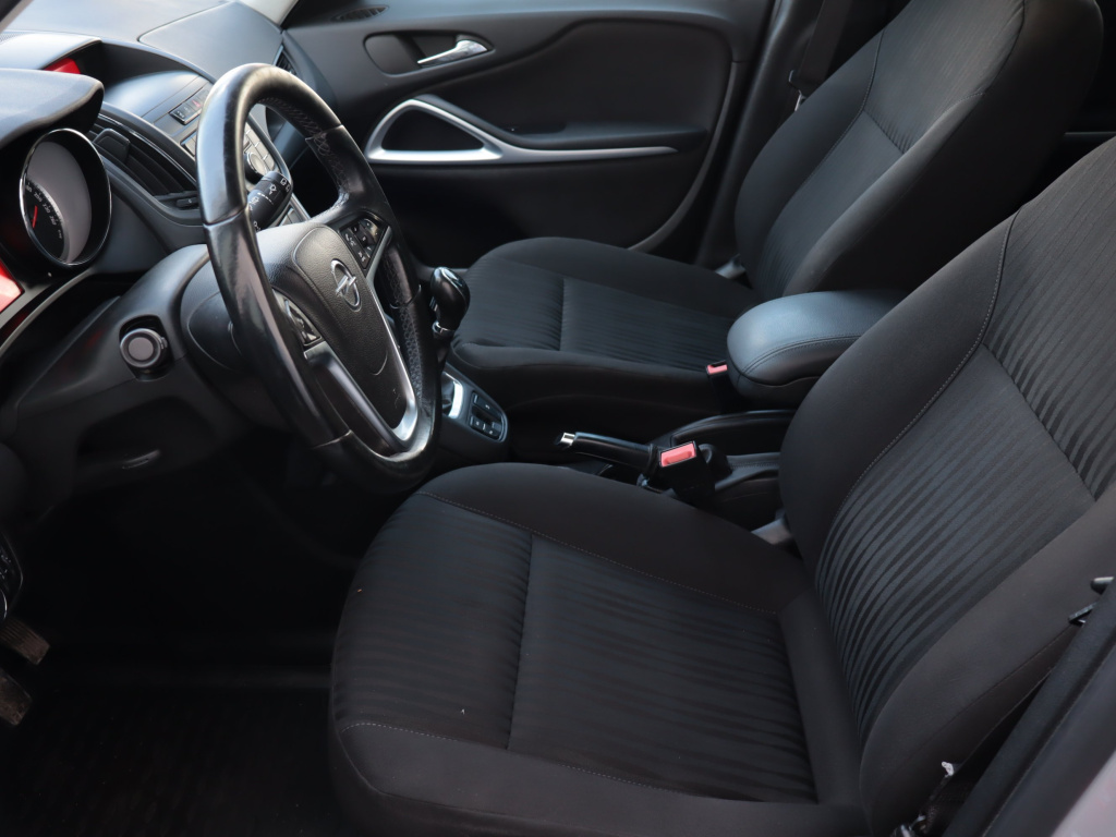 Opel Zafira Tourer