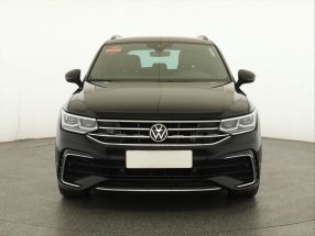 Volkswagen Tiguan - 2021