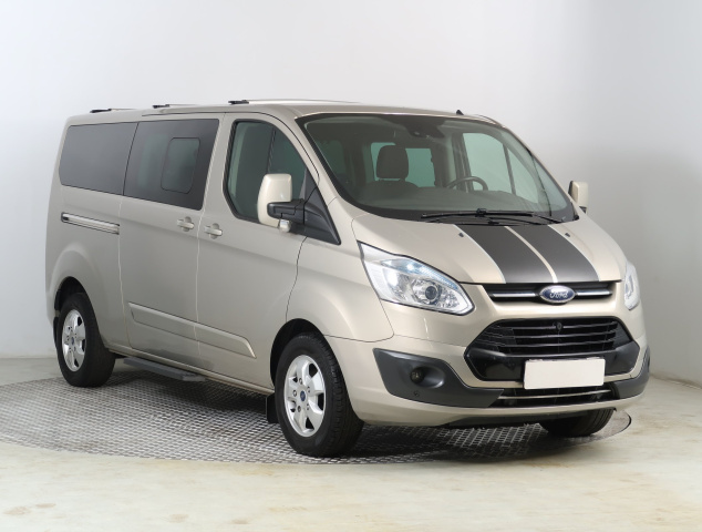 Ford Tourneo Custom 2016