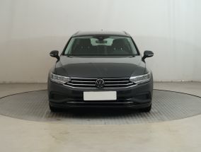 Volkswagen Passat - 2020