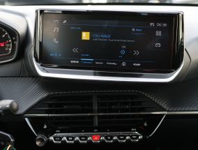 Peugeot 208 - 2024
