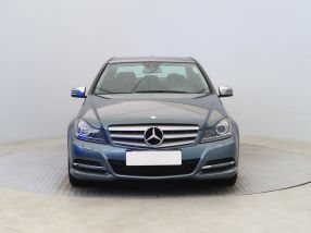 Mercedes-Benz C - 2011