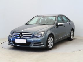 Mercedes-Benz C - 2011