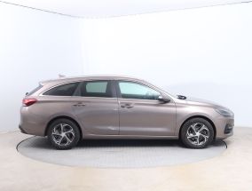 Hyundai i30 - 2023