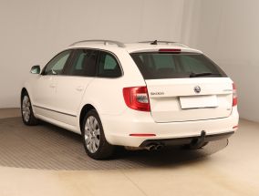 Skoda Superb - 2013