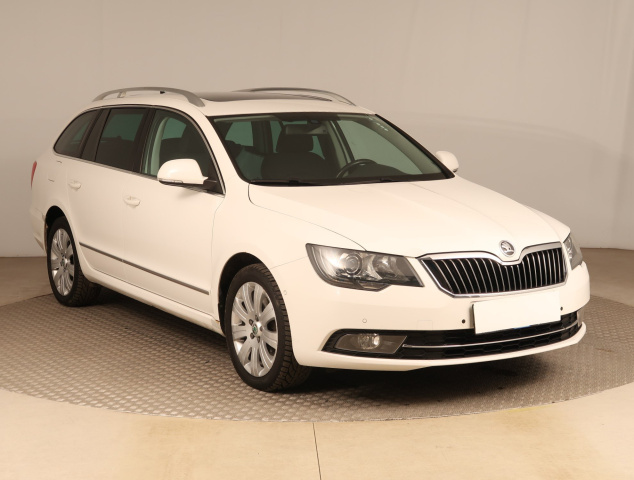 Škoda Superb 2013