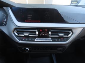BMW 1 - 2019