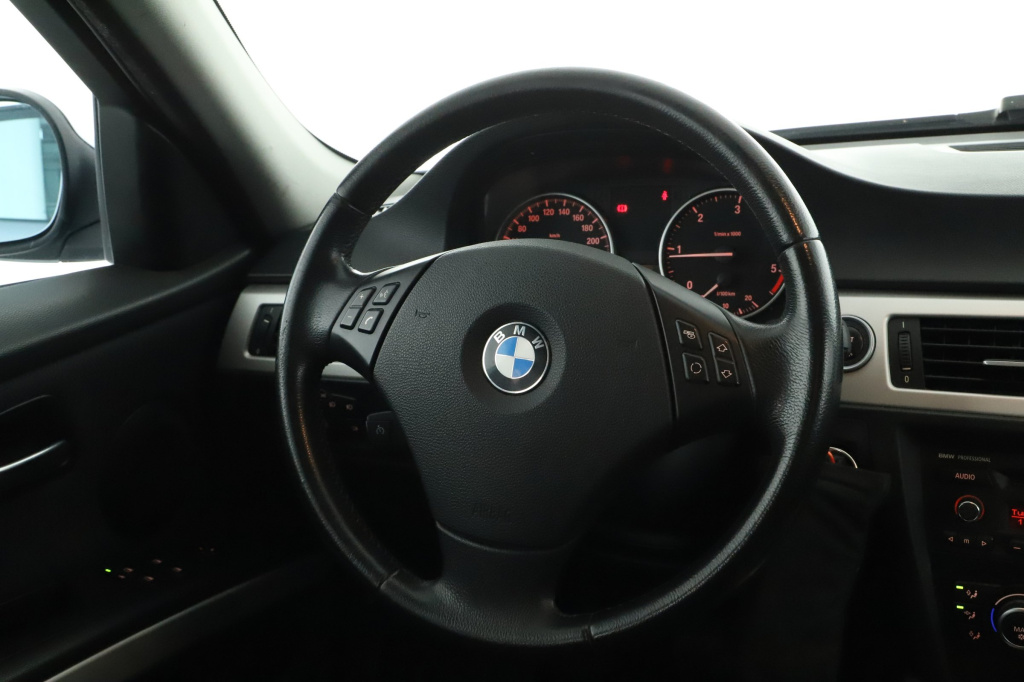 BMW 3