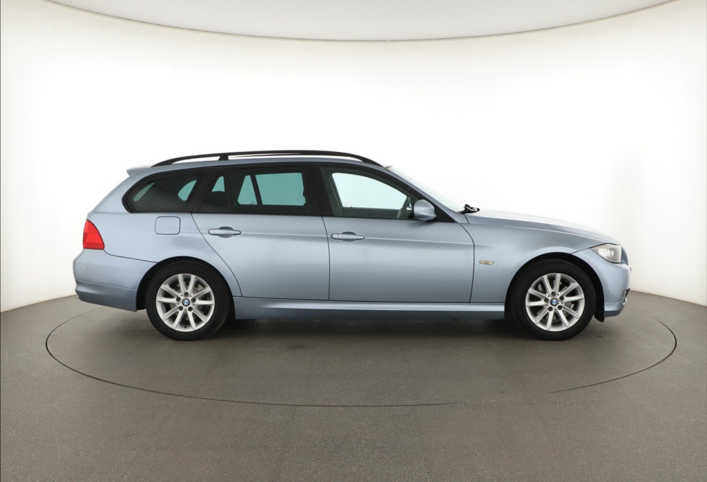 BMW 3