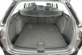 Volkswagen Golf - 2021
