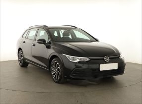 Volkswagen Golf - 2021