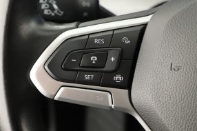 Volkswagen Golf - 2021