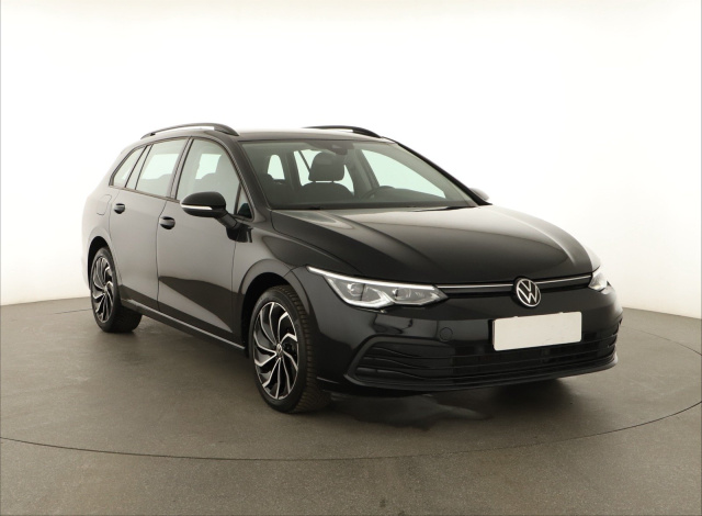 Volkswagen Golf 2021