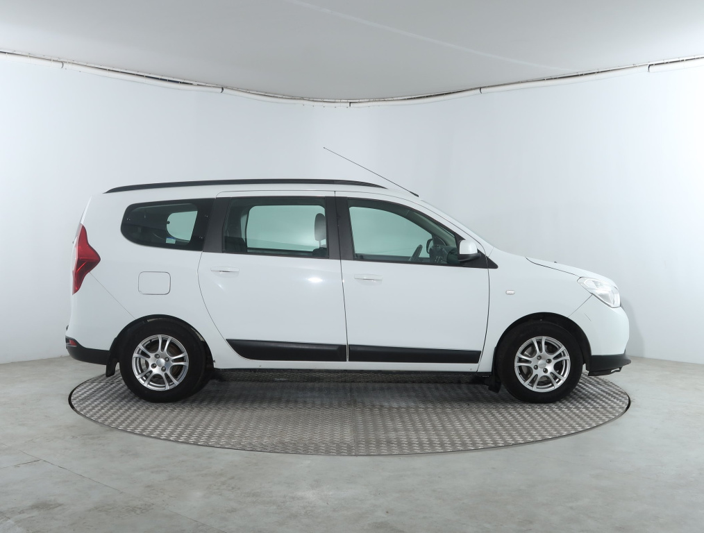 Dacia Lodgy