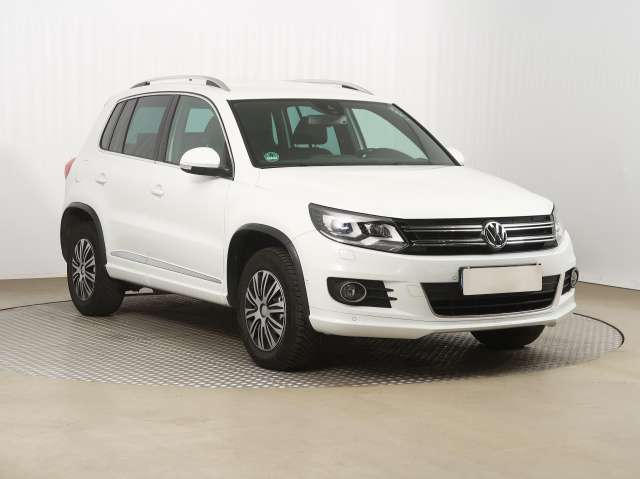 Volkswagen Tiguan 2015