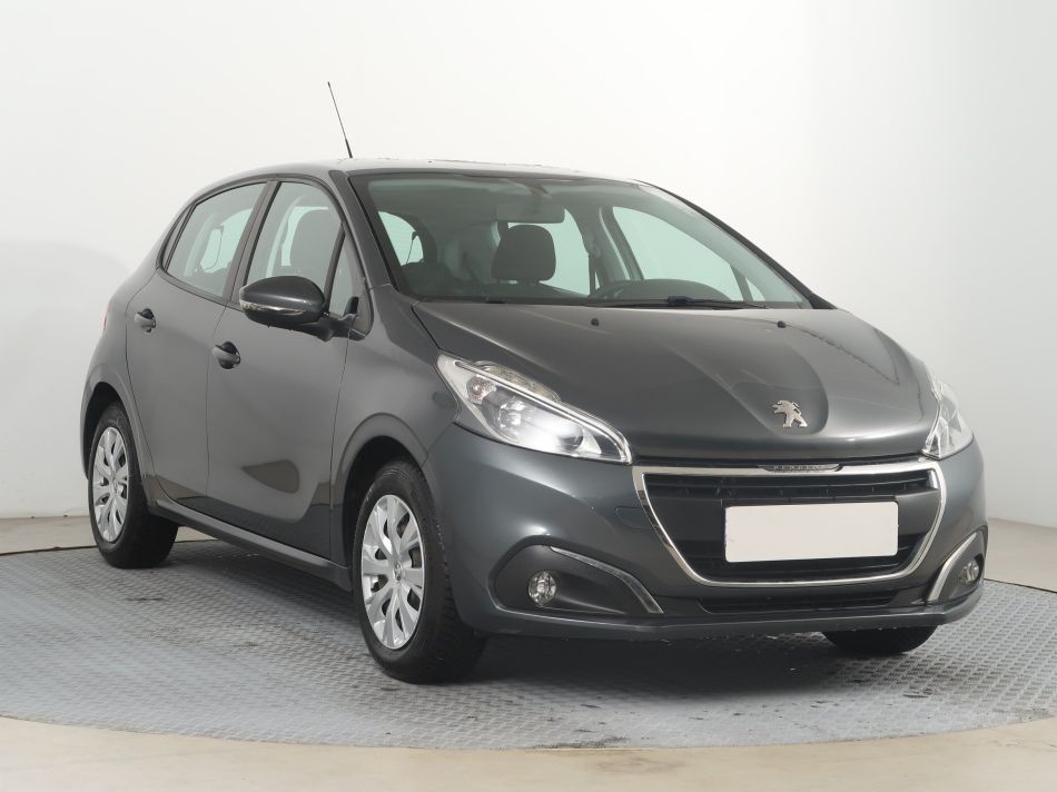 Peugeot 208 - 2016