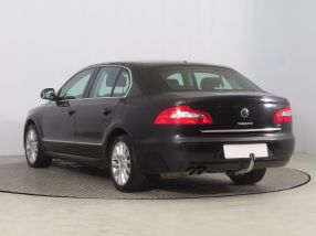 Skoda Superb - 2012