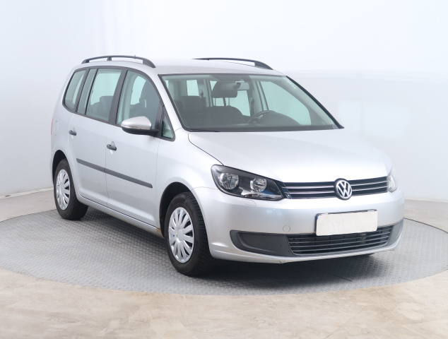 Volkswagen Touran 2011
