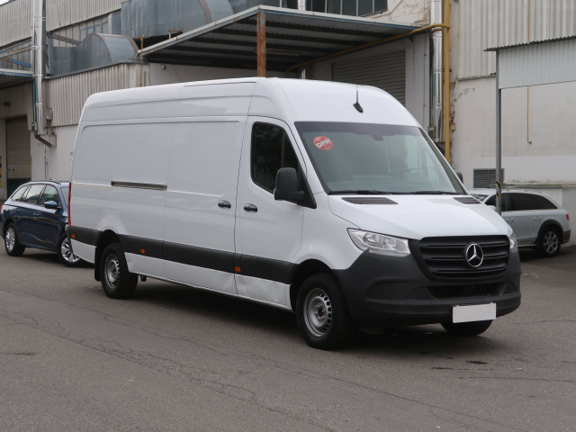 Mercedes-Benz Sprinter 2021