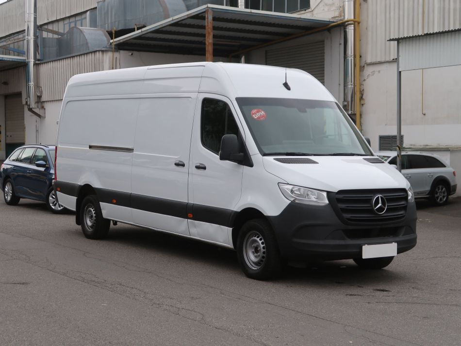 Mercedes-Benz Sprinter - 2021