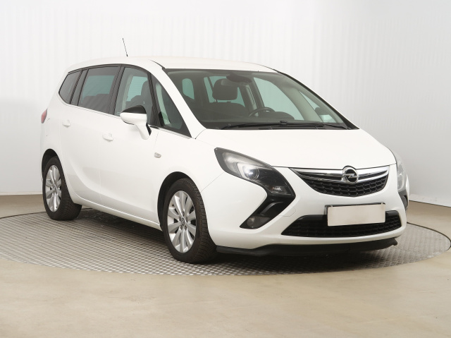 Opel Zafira Tourer 2016