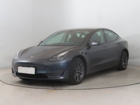 Tesla Model 3 - 2021