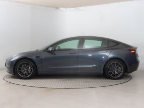 Tesla Model 3 - 2021