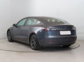 Tesla Model 3 - 2021