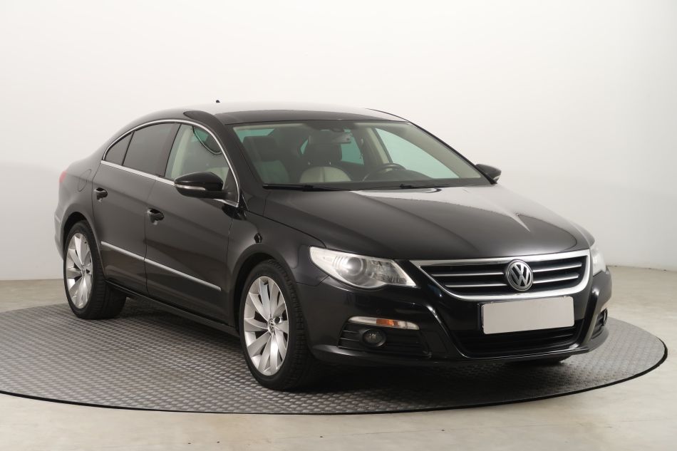 Volkswagen Passat CC - 2011