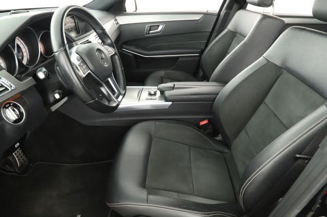Mercedes-Benz E 220 BlueTEC 4MATIC