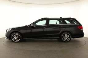 Mercedes-Benz E - 2016