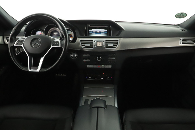 Mercedes-Benz E 220 BlueTEC 4MATIC