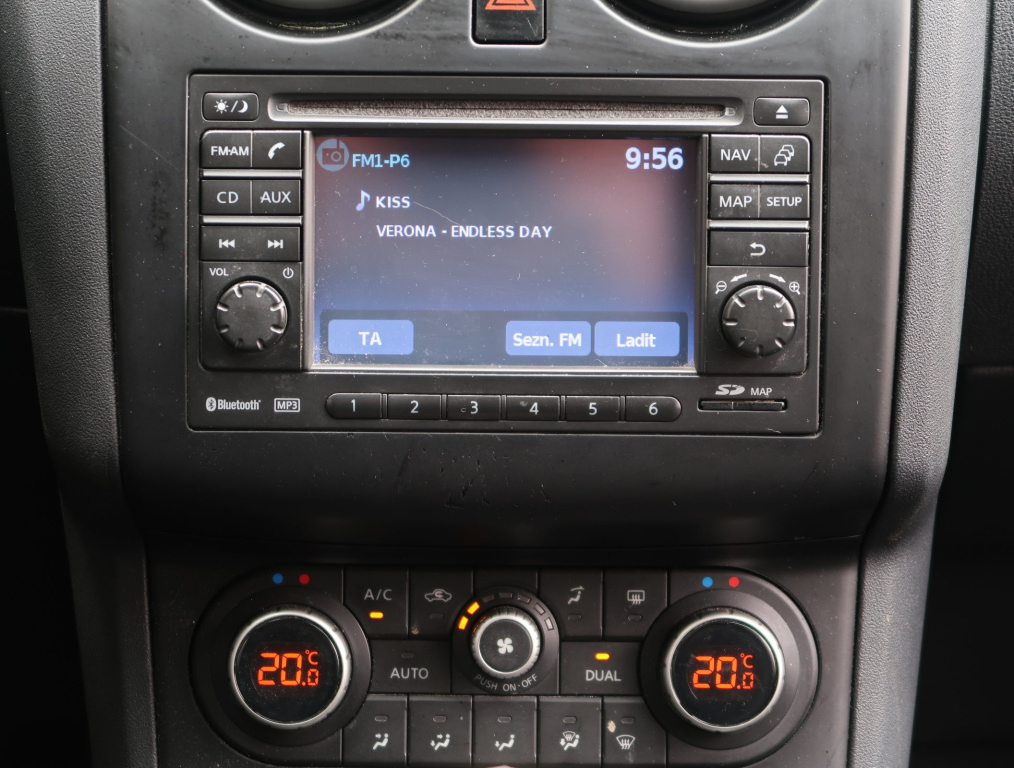 Nissan Qashqai+2
