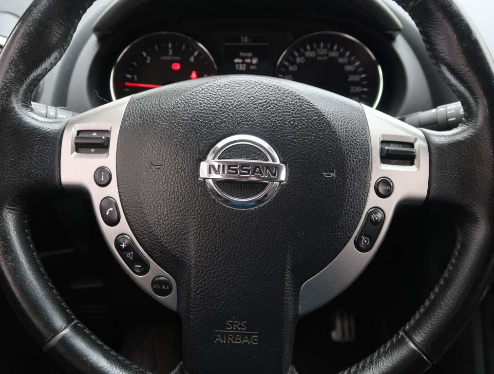 Nissan Qashqai+2