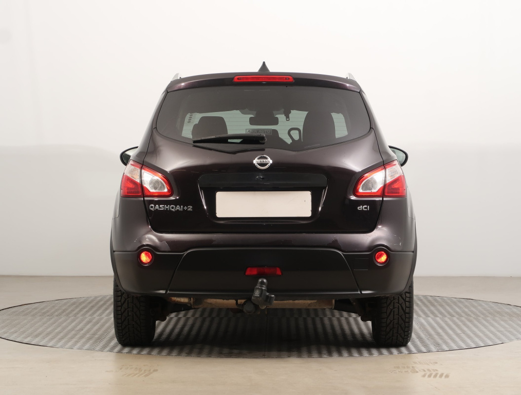 Nissan Qashqai+2