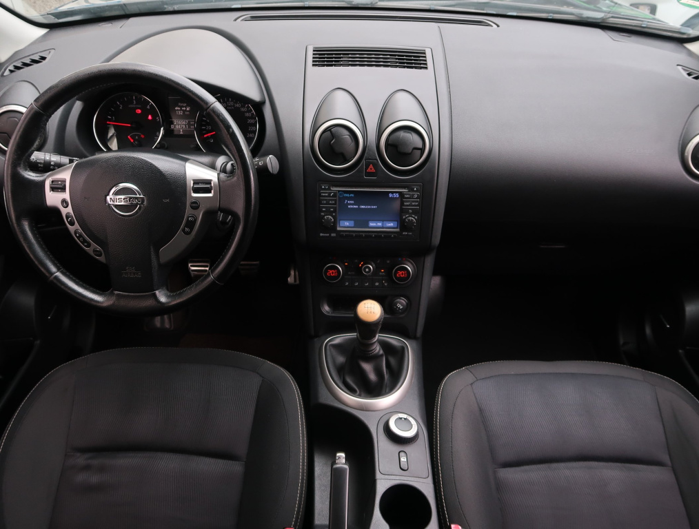 Nissan Qashqai+2