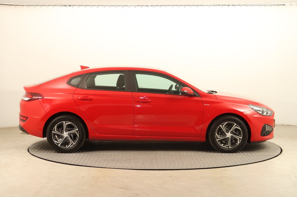Hyundai i30 Fastback
