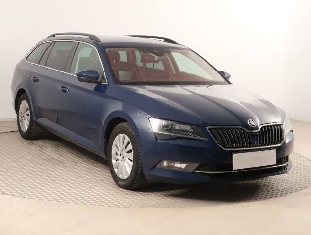 Škoda Superb 2016