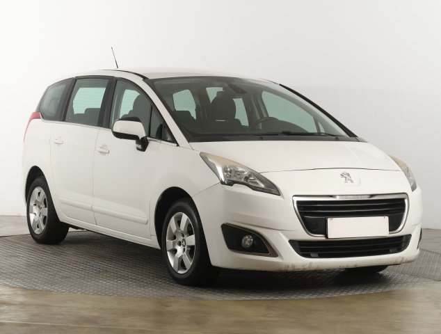Peugeot 5008 2015