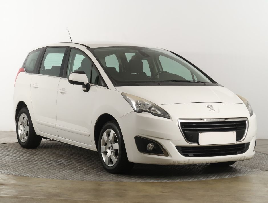 Peugeot 5008 - 2015