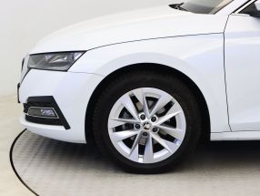 Škoda Octavia - 2023